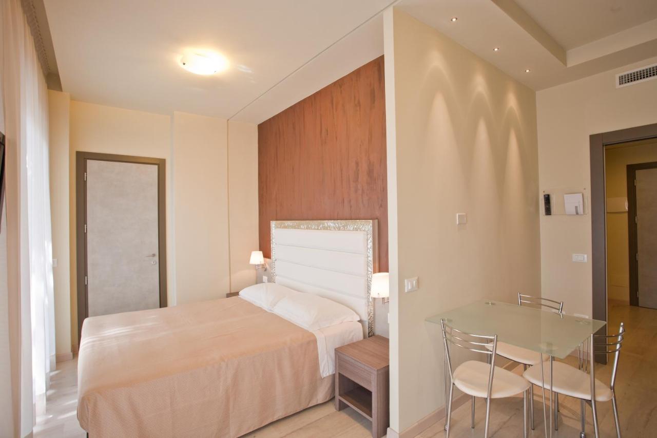 تْشيزيناتيكو Residence Elisabetta المظهر الخارجي الصورة