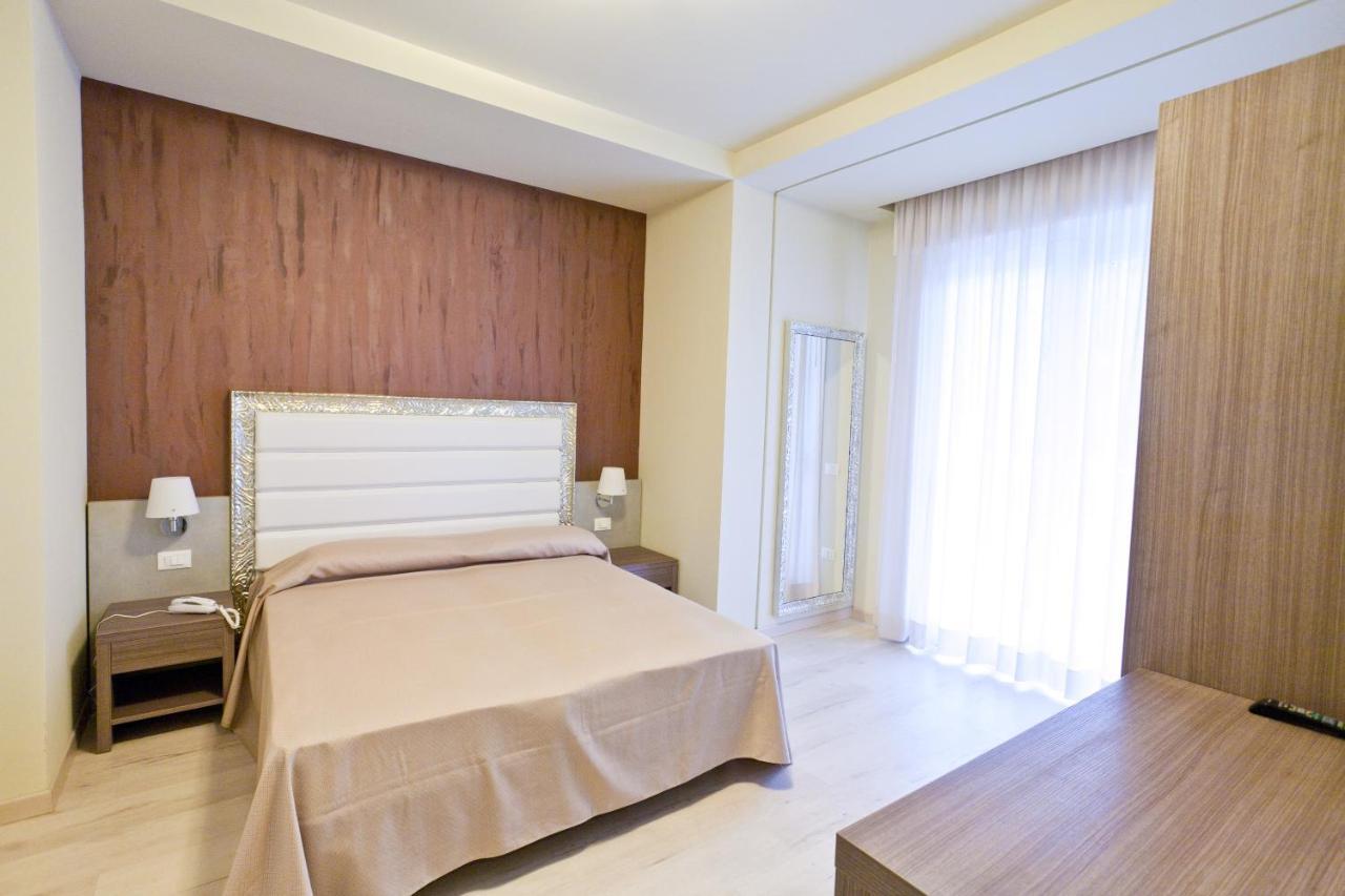 تْشيزيناتيكو Residence Elisabetta المظهر الخارجي الصورة